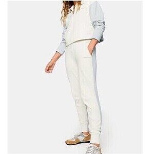 NWT Outdoor Voices Dove Bone Soft Cotton Jogger Size XS Women Athletic Sweatpant